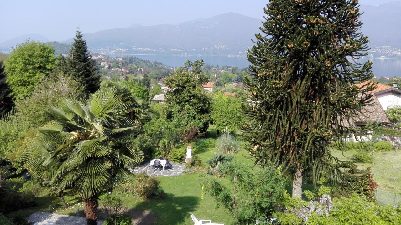 Giardino Apartman Porto Valtravaglia Kültér fotó